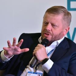 Le Polonais Maciej Witucki, président de BusinessEurope depuis le 1er juillet 2026, lors d’un événement en 2019. © Adrian Grycuk / Wikimedia Commons / CC BY 3.0 PL