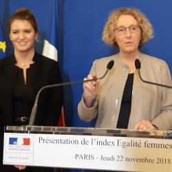 Marlène Schiappa et Muriel Pénicaud, hier, au ministère du travail